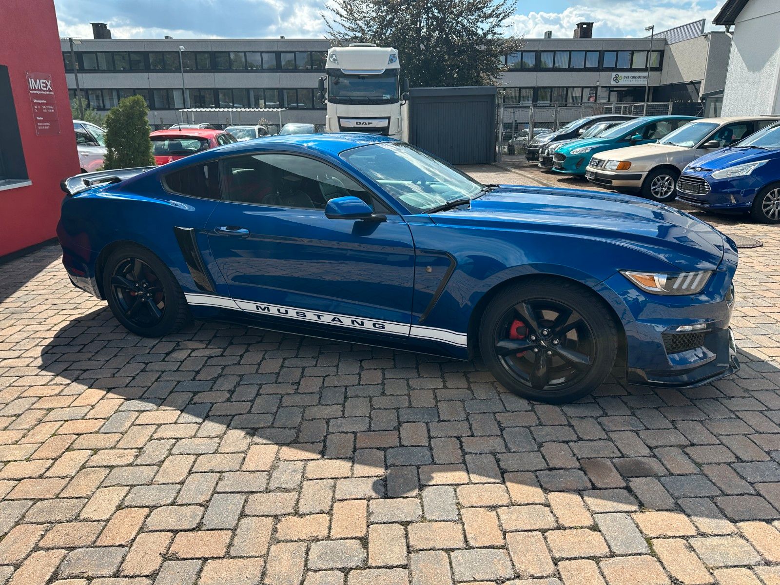 Fahrzeugabbildung Ford Mustang 3.7 V6 305 PS HU neu Autom. Leder