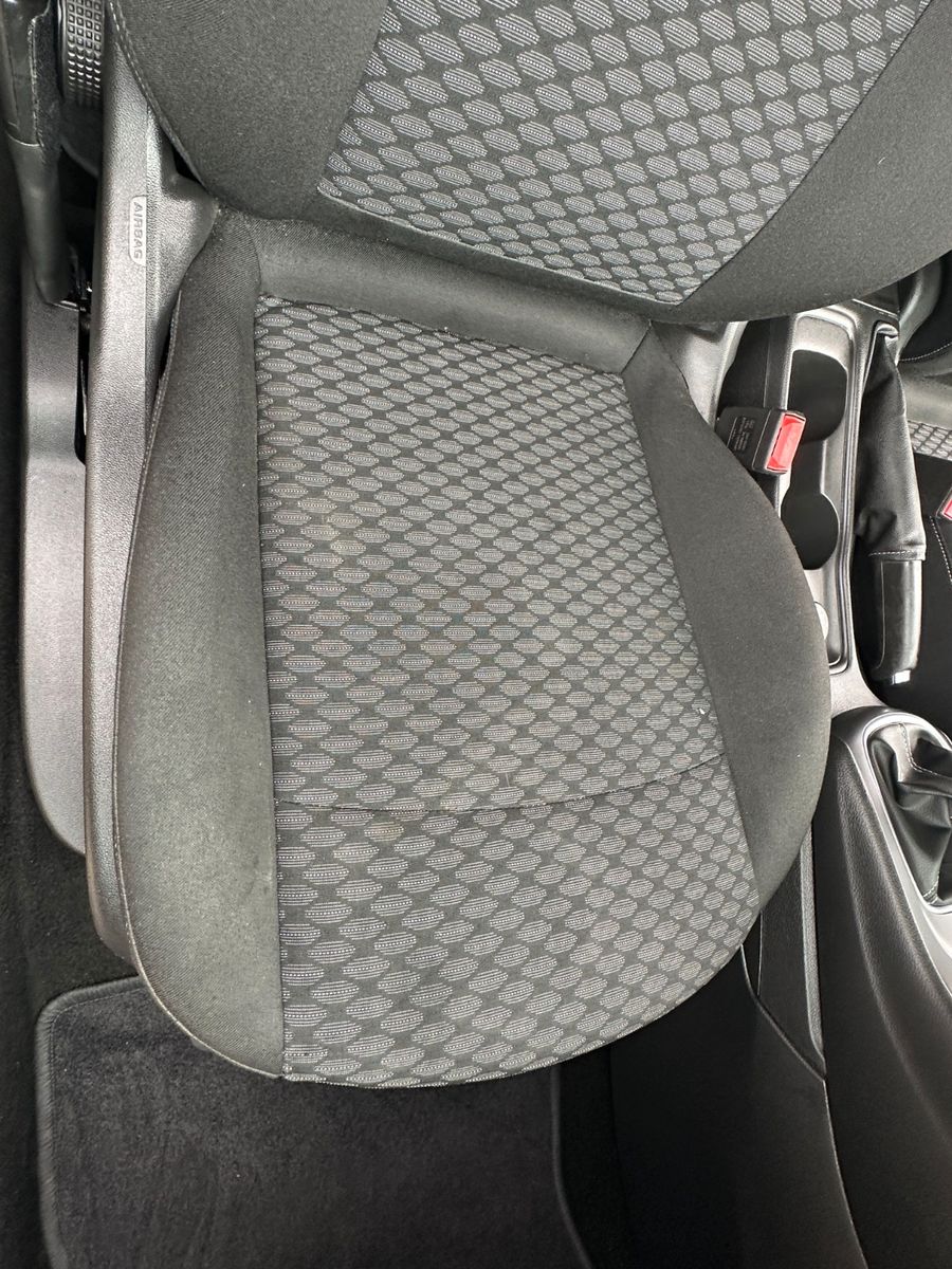 Fahrzeugabbildung Opel Astra K Edition 105 PS HU neu PDC 65 tkm