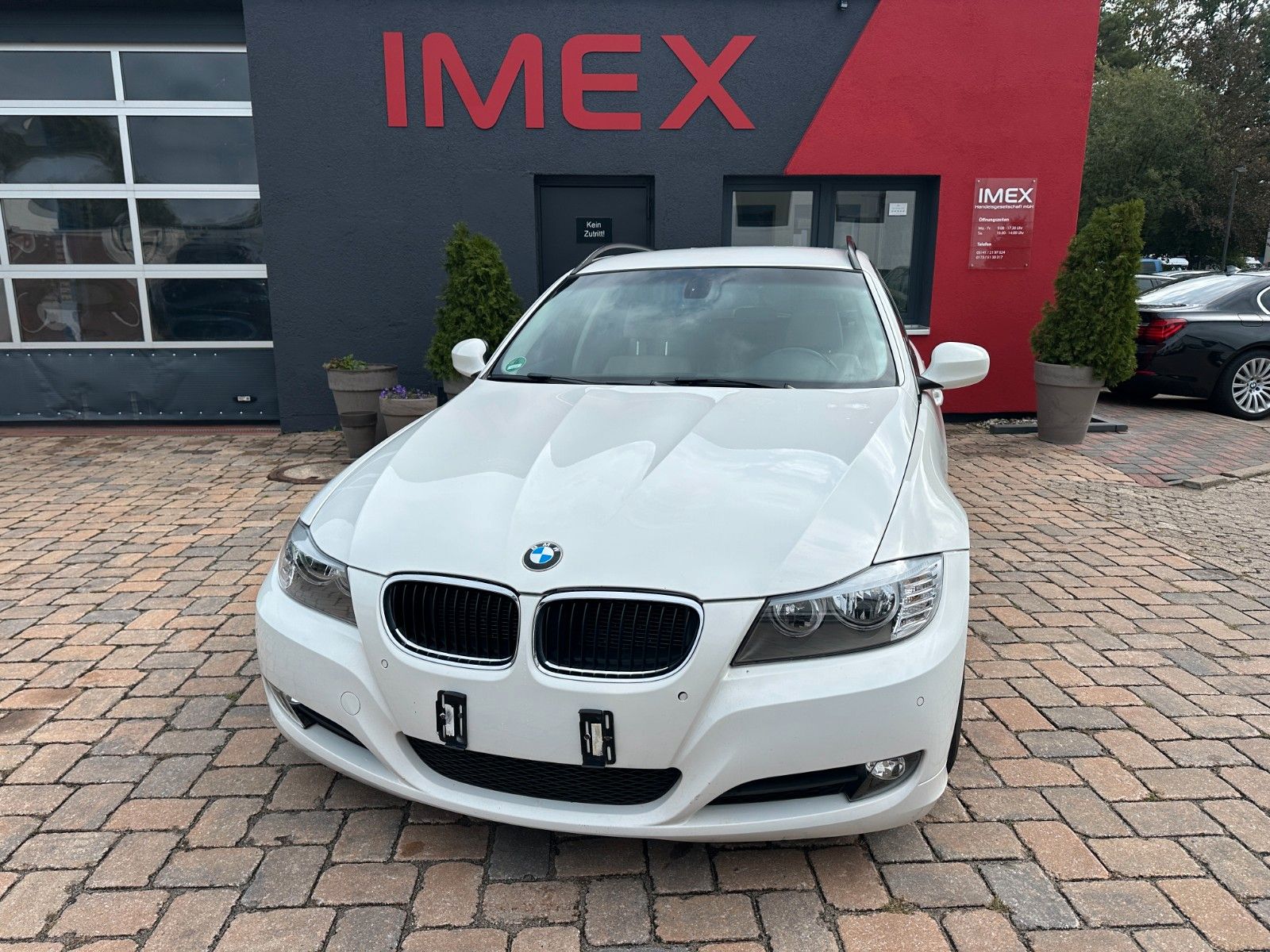 BMW 320 d Touring 2.0 177 PD Navi SH Leder Euro 5!!