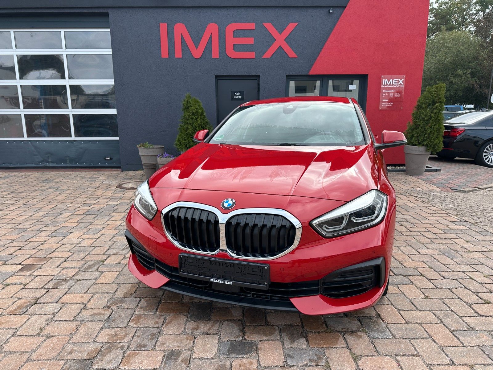BMW 118i Advantage 140 PS HU neu 1.Hand Autom.