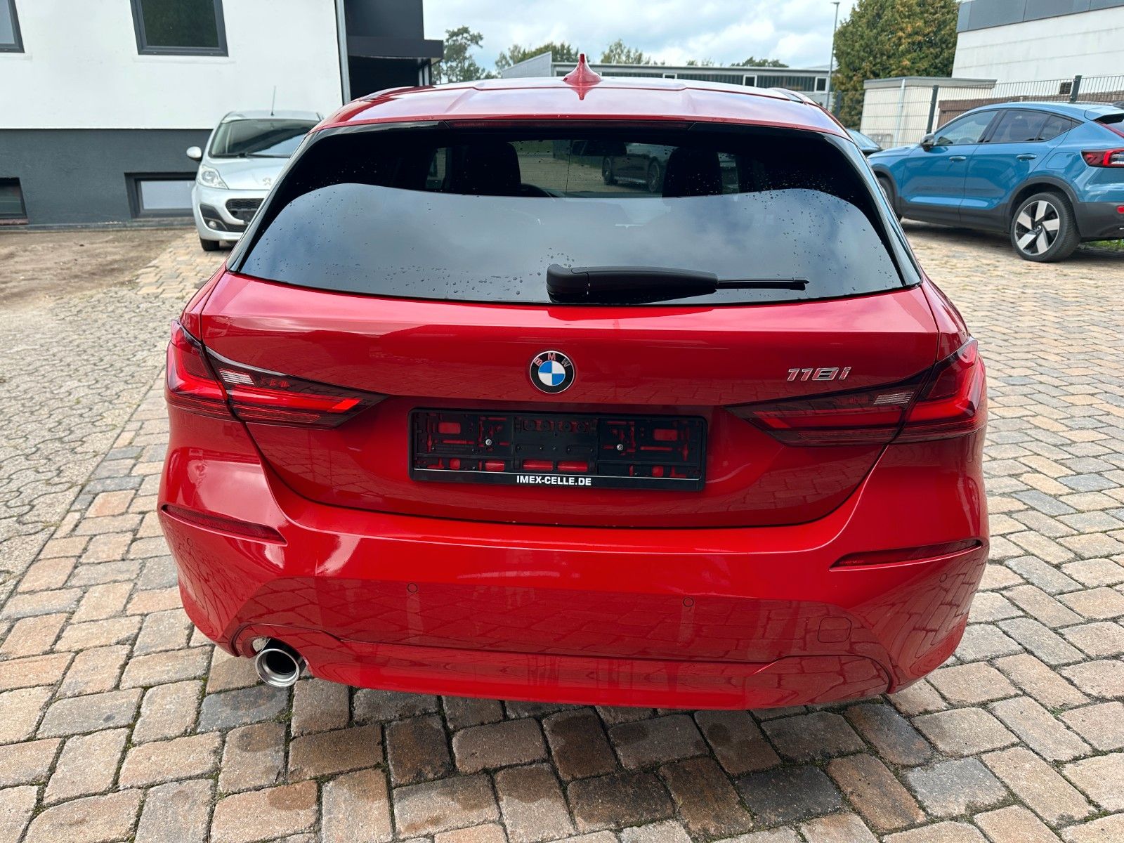 Fahrzeugabbildung BMW 118i Advantage 140 PS HU neu 1.Hand Autom.
