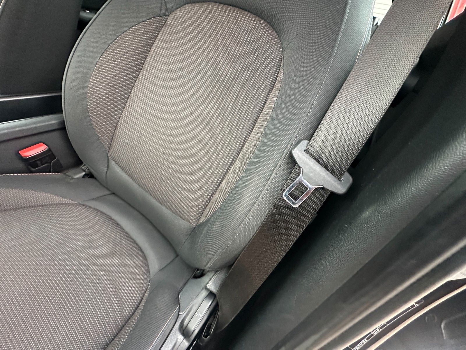Fahrzeugabbildung MINI ONE Clubman One 1.5 102 PS Navi