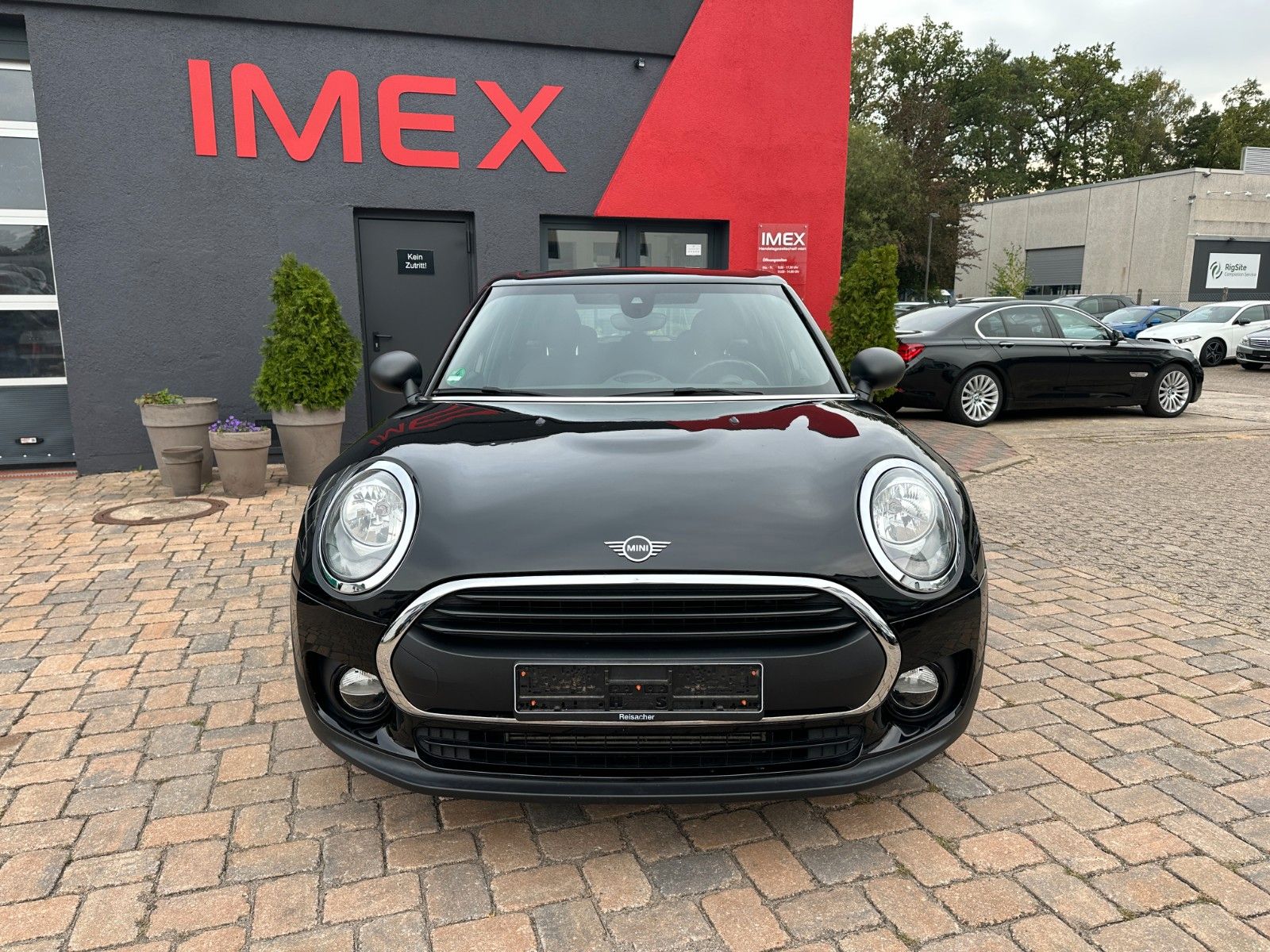 Fahrzeugabbildung MINI ONE Clubman One 1.5 102 PS Navi