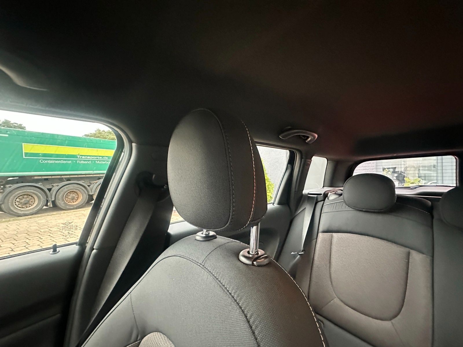 Fahrzeugabbildung MINI ONE Clubman One 1.5 102 PS Navi