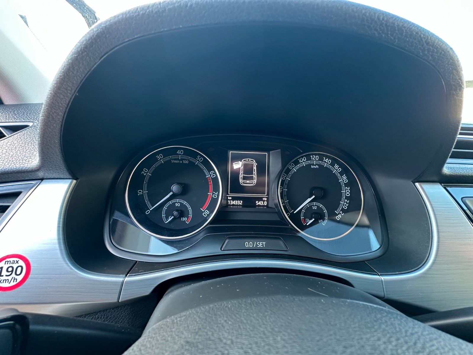 Fahrzeugabbildung Skoda Fabia Ambition 1.0 95 PS HU neu Klima PDC