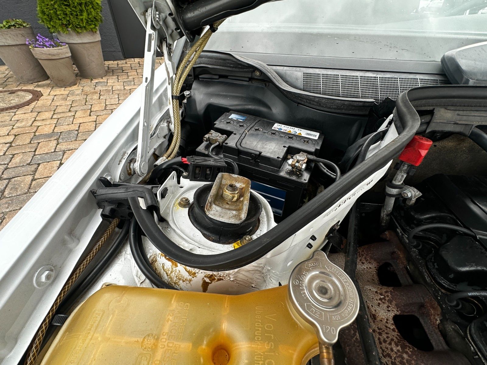 Fahrzeugabbildung Mercedes-Benz 190E 2.0 118 PS Autom. Tüv neu H-KZ SD Servo