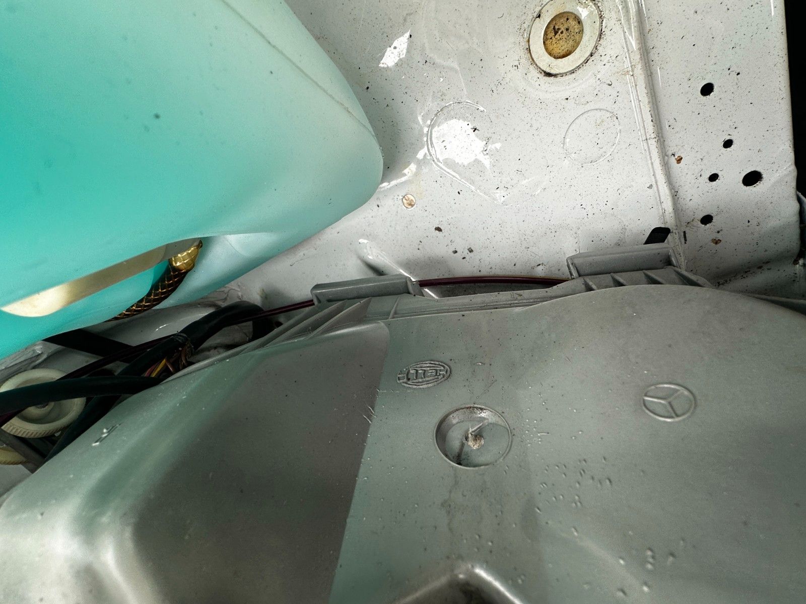 Fahrzeugabbildung Mercedes-Benz 190E 2.0 118 PS Autom. Tüv neu H-KZ SD Servo