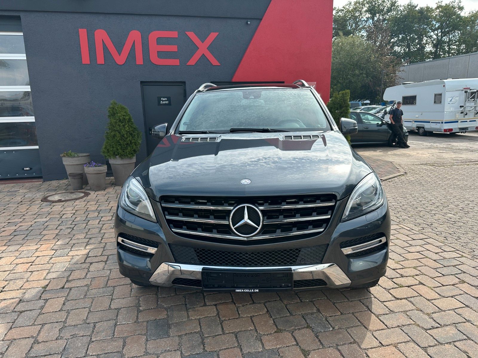 Fahrzeugabbildung Mercedes-Benz ML 250 CDI BlueTec 4Matic Sport Paket Xenon