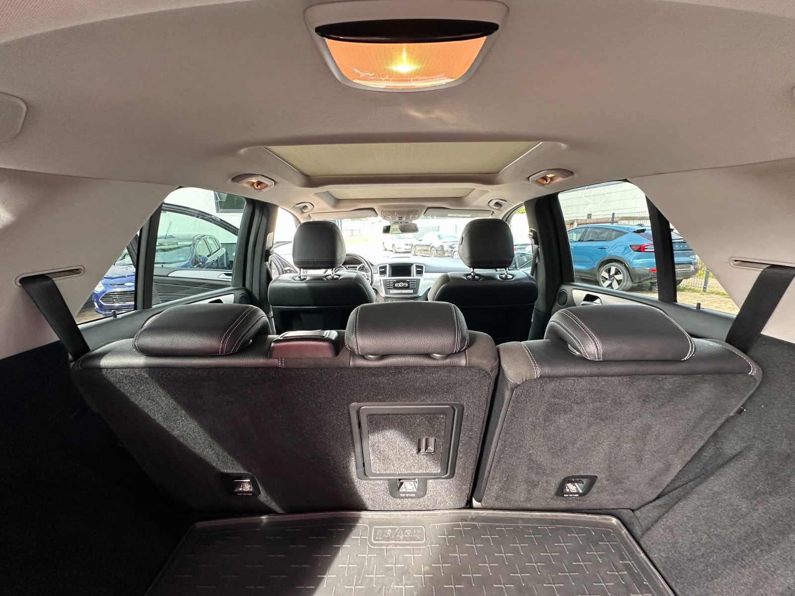 Fahrzeugabbildung Mercedes-Benz ML 250 CDI BlueTec 4Matic Sport Paket Xenon