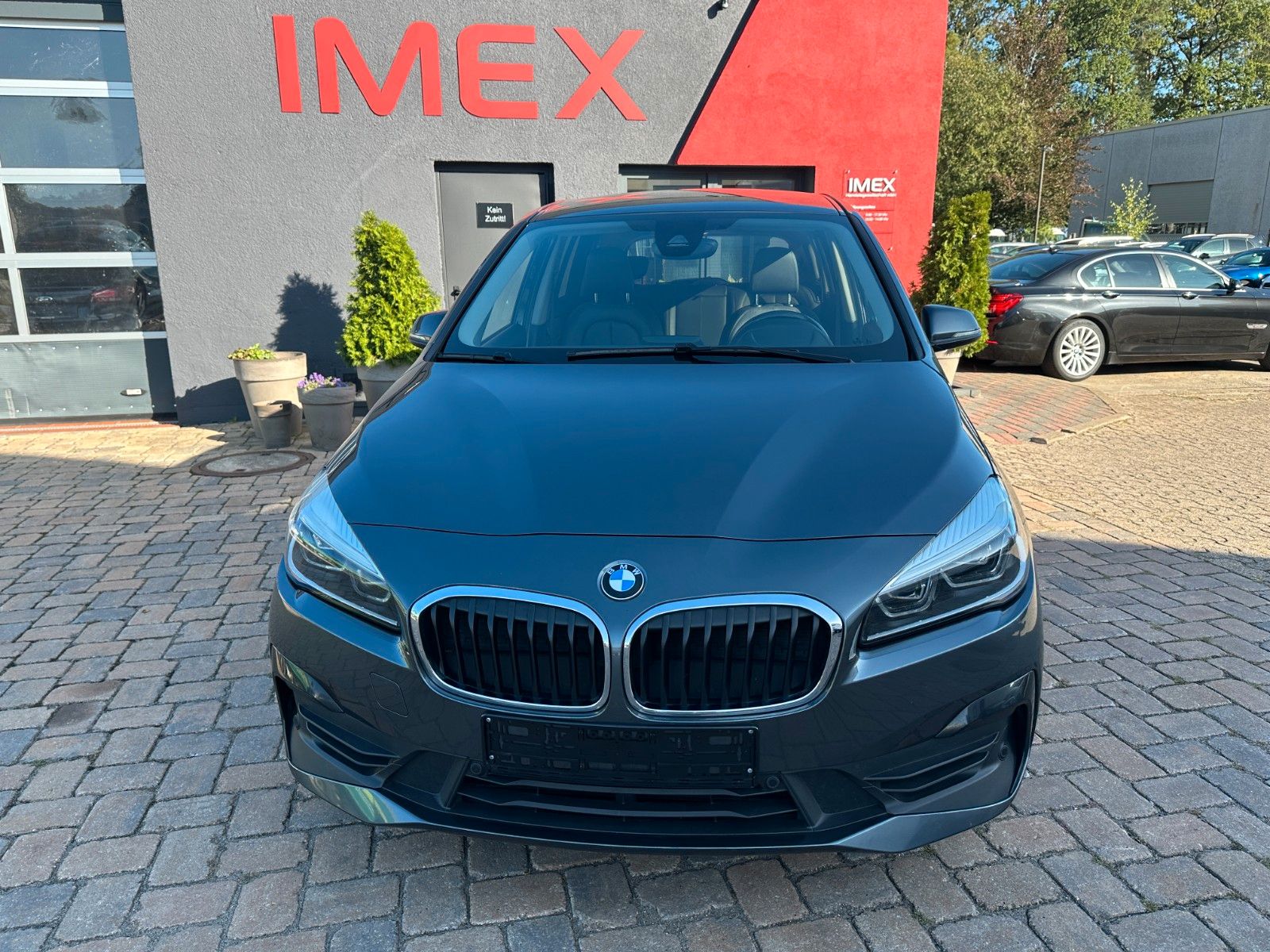 Fahrzeugabbildung BMW 218 d Gran Tourer Advantage 2.0 150 PS Autom.
