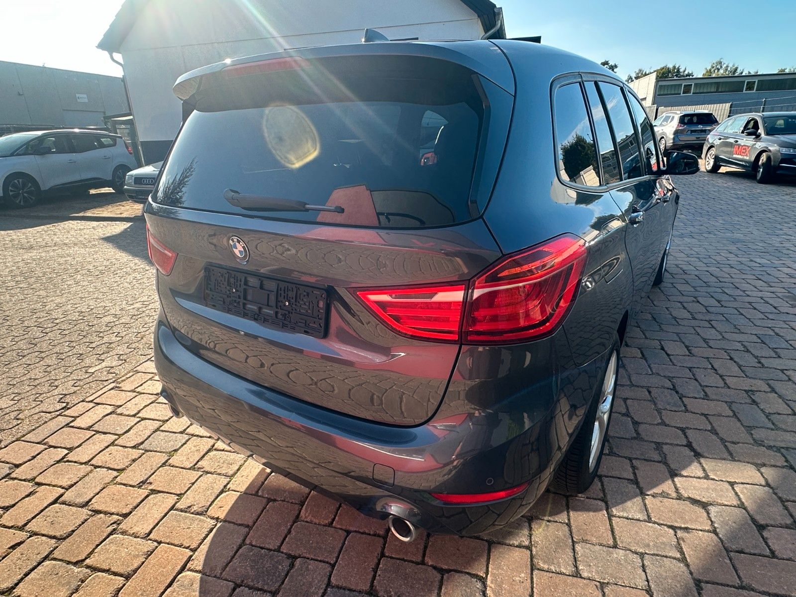 Fahrzeugabbildung BMW 218 d Gran Tourer Advantage 2.0 150 PS Autom.