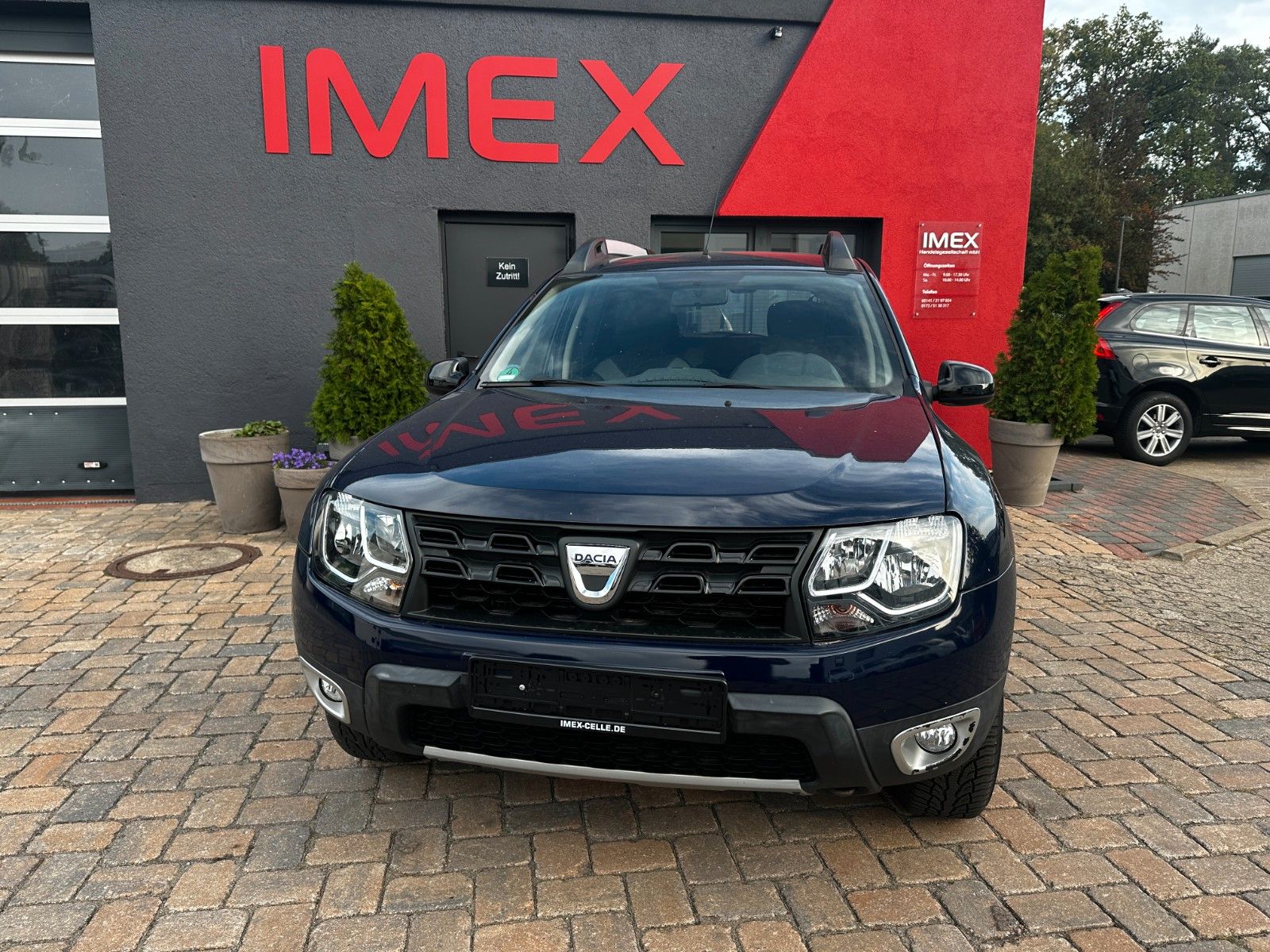Dacia Duster I Black Shadow 4x2 Tüv neu 1.Hand
