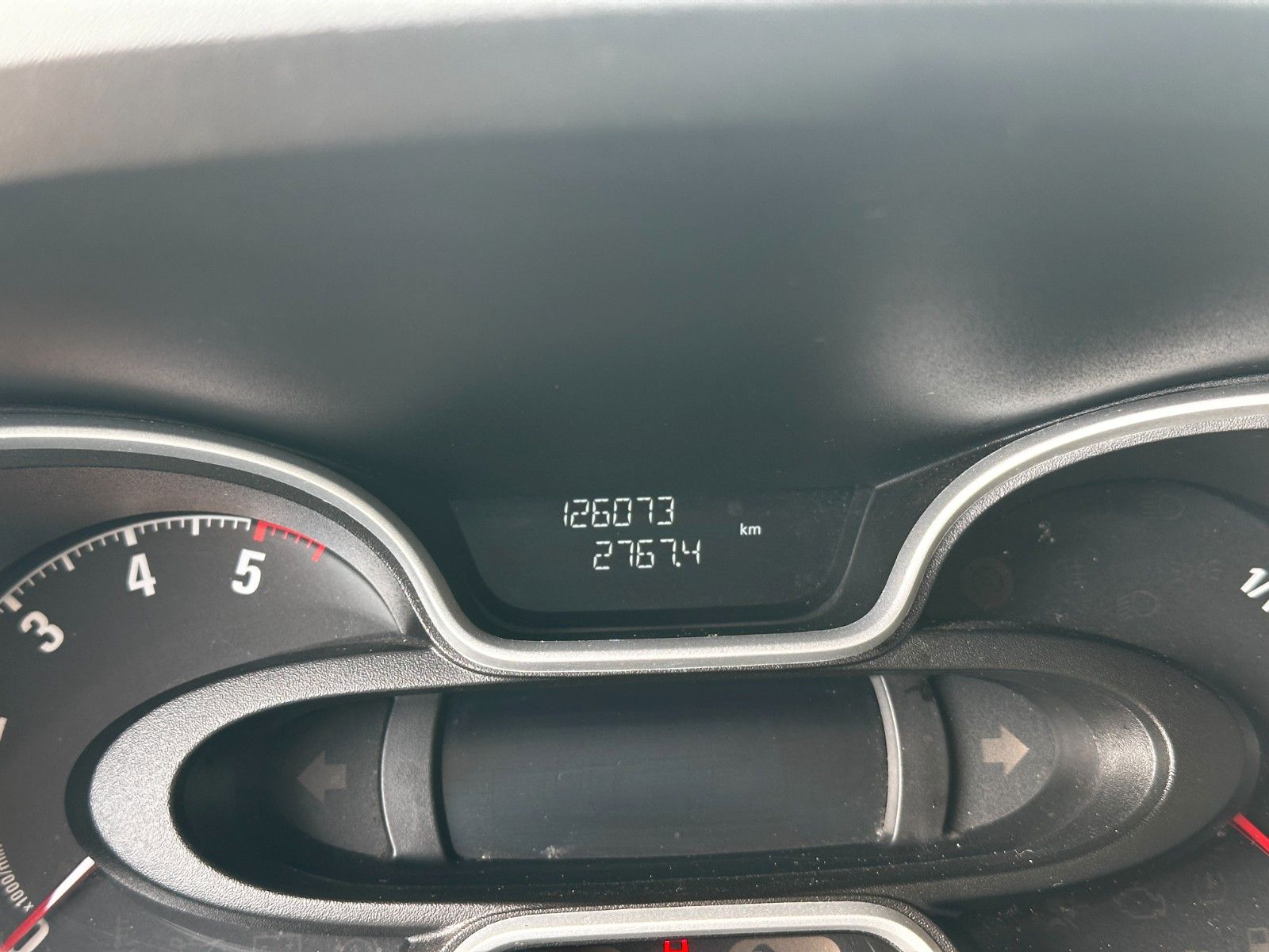 Fahrzeugabbildung Opel Vivaro B Kombi L2H1  2,9t Sport 9 Sitze 1.Hand