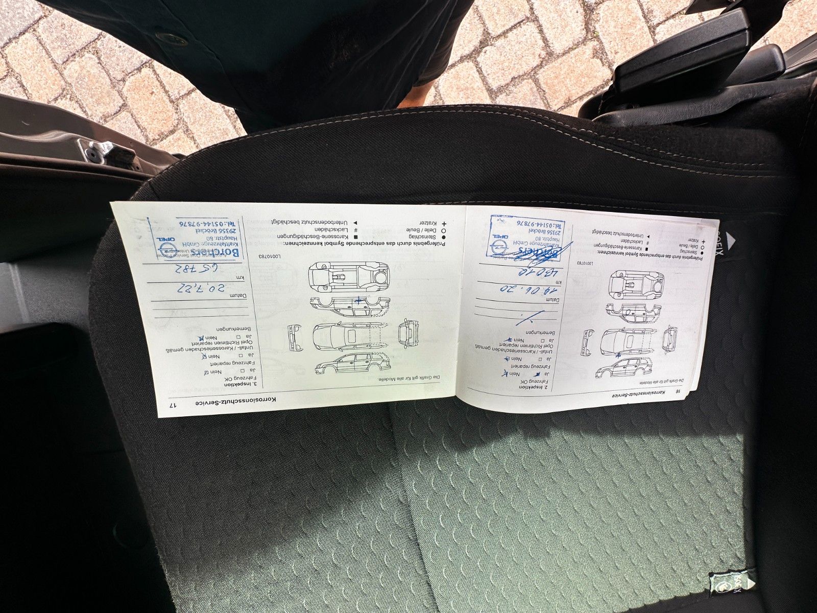 Fahrzeugabbildung Opel Vivaro B Kombi L2H1  2,9t Sport 9 Sitze 1.Hand