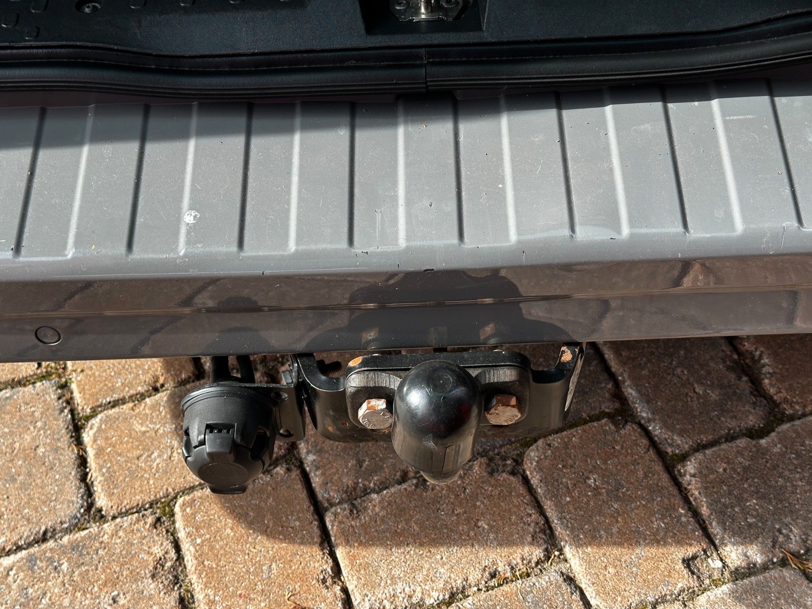 Fahrzeugabbildung Opel Vivaro B Kombi L2H1  2,9t Sport 9 Sitze 1.Hand
