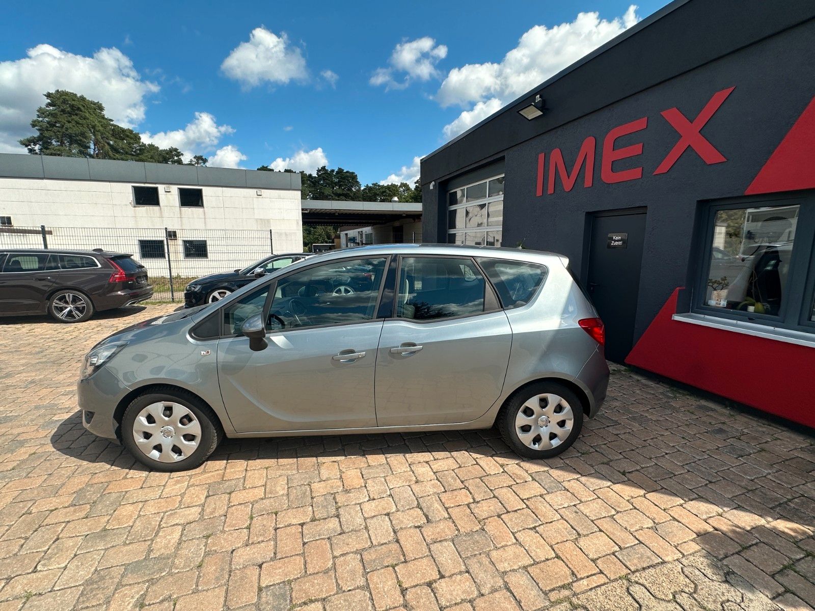 Fahrzeugabbildung Opel Meriva B Edition 1.4 120 PS HU neu