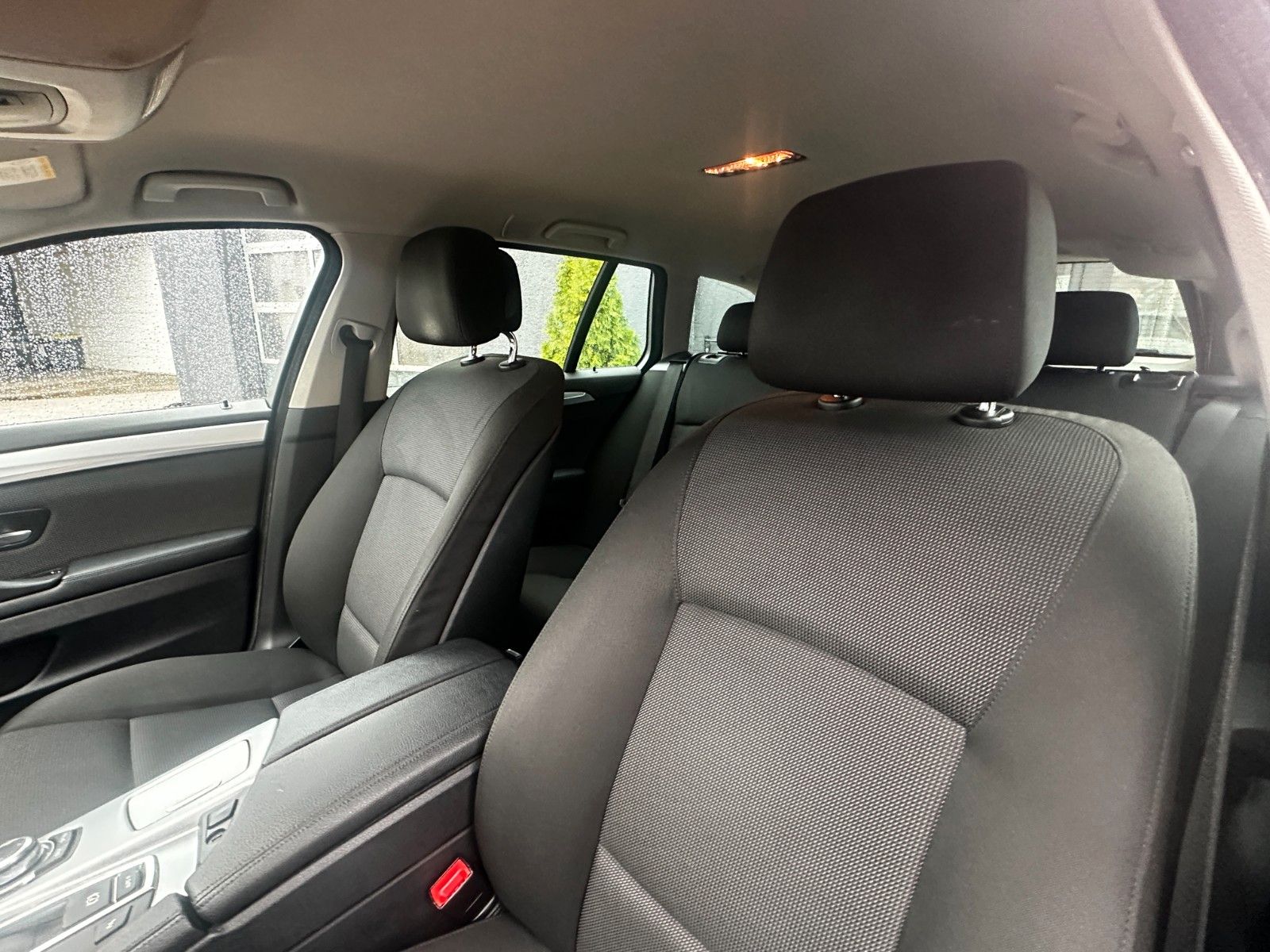 Fahrzeugabbildung BMW 525 d Touring 3.0 204 PS Xenon AHK Navi