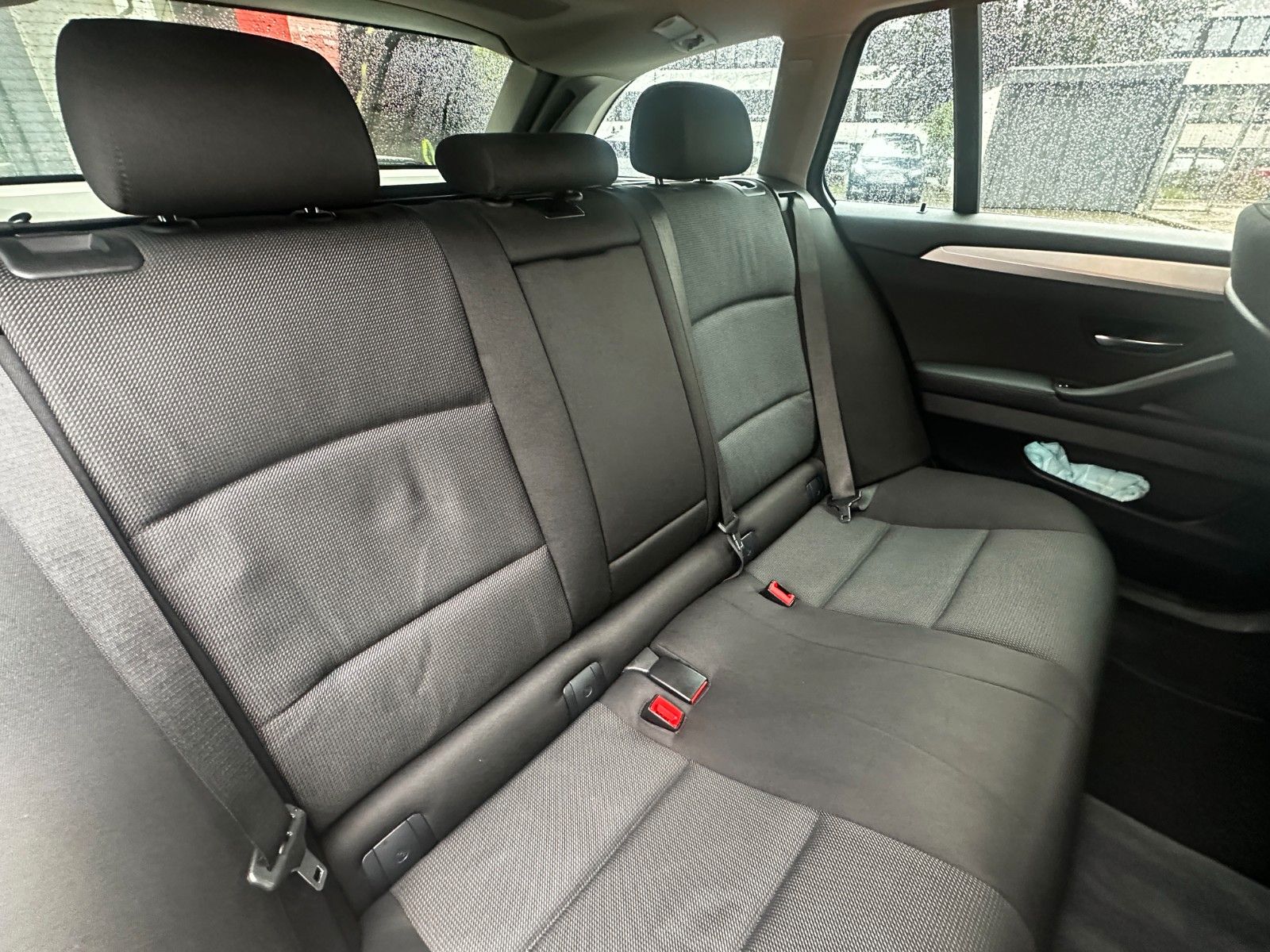 Fahrzeugabbildung BMW 525 d Touring 3.0 204 PS Xenon AHK Navi