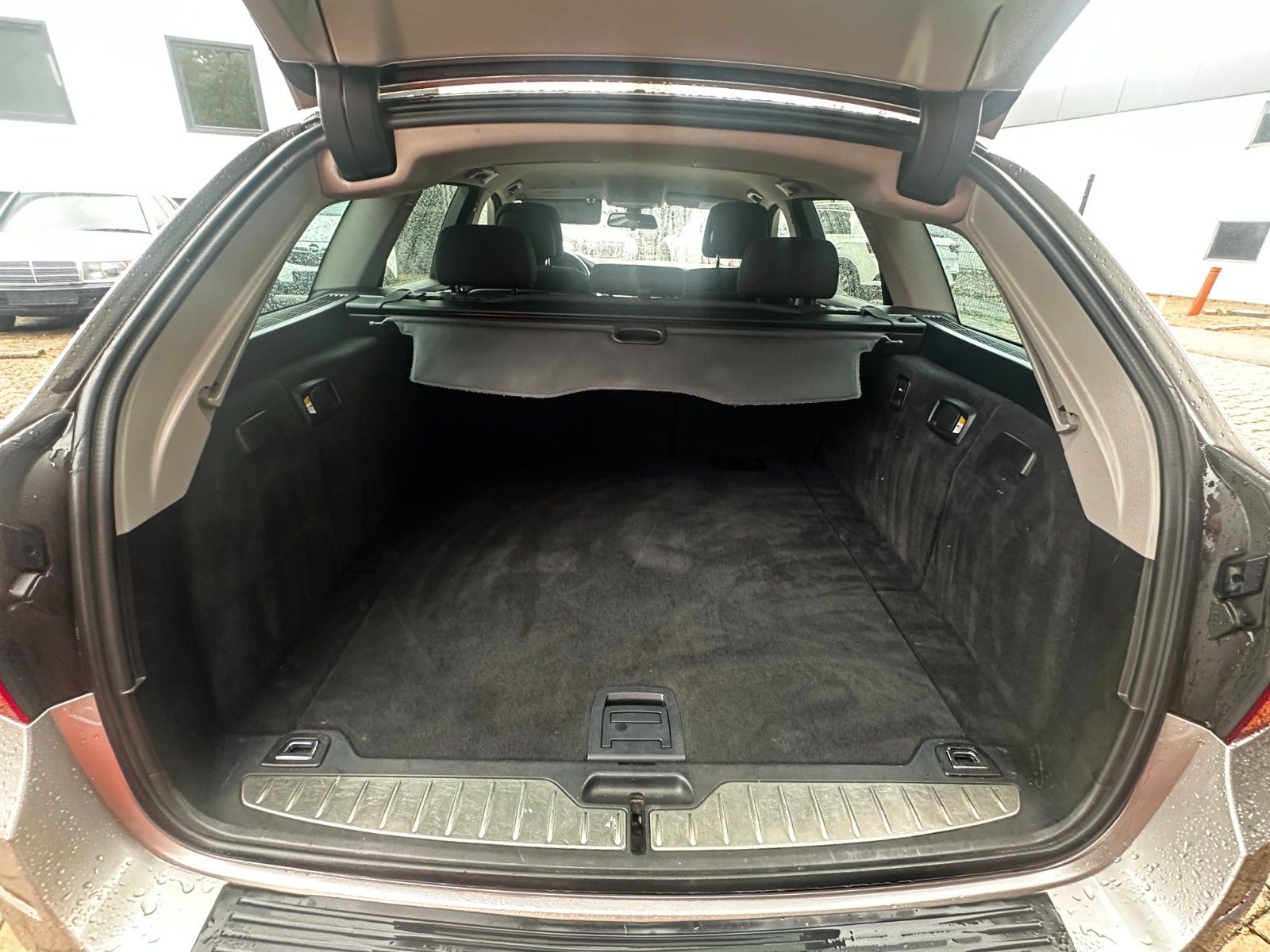 Fahrzeugabbildung BMW 525 d Touring 3.0 204 PS Xenon AHK Navi