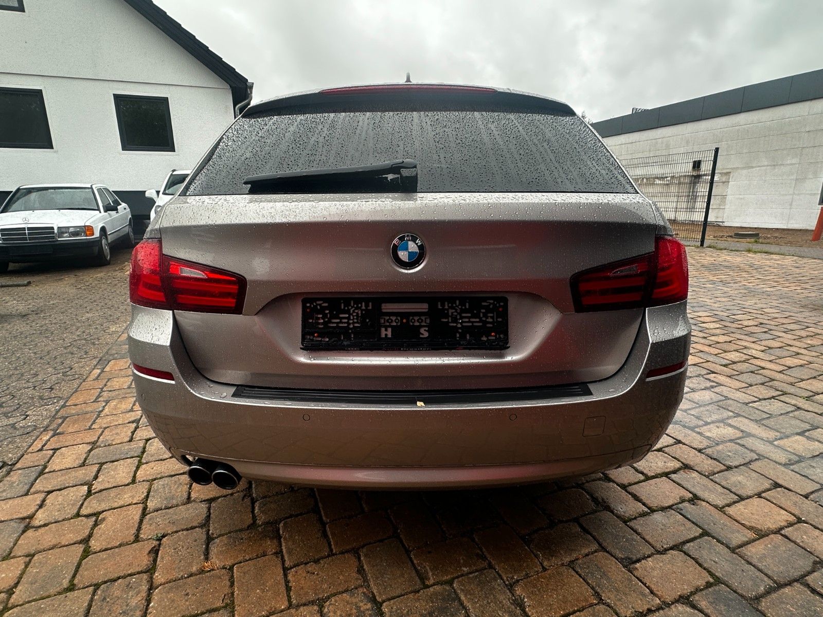 Fahrzeugabbildung BMW 525 d Touring 3.0 204 PS Xenon AHK Navi