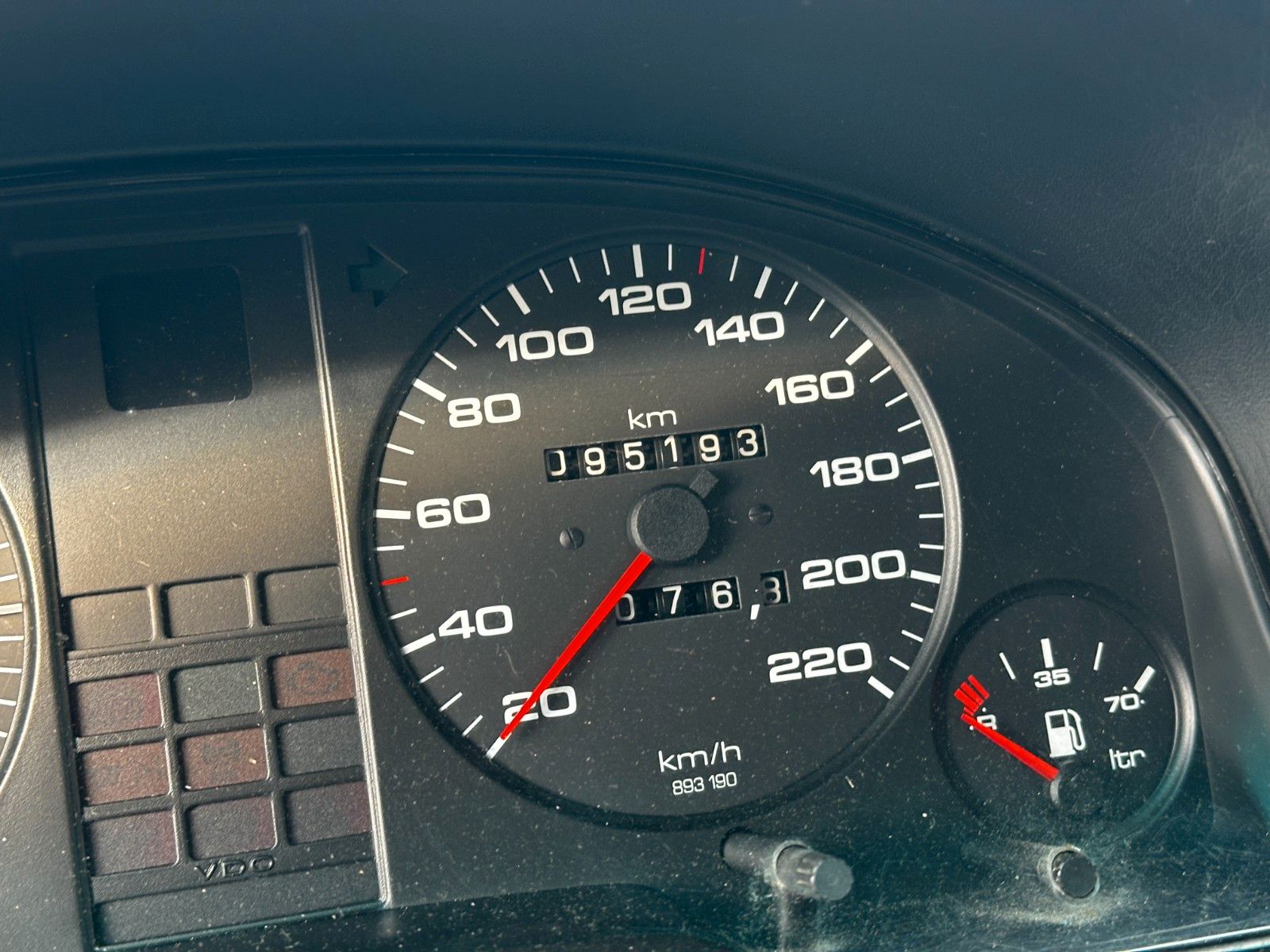 Fahrzeugabbildung Audi Audi 80 1.8 75 PS Tüv neu Servo SD 2 .Hand