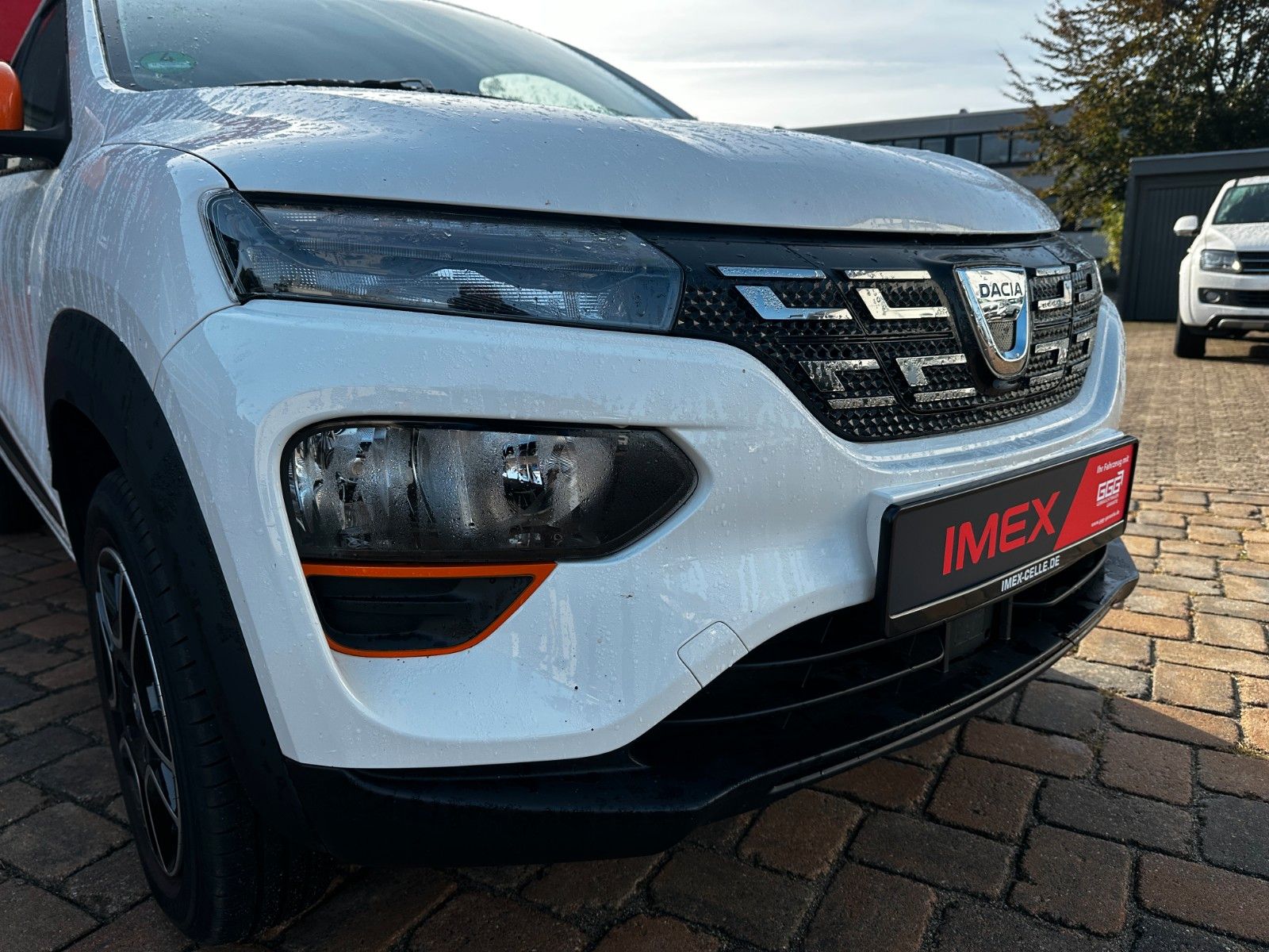 Fahrzeugabbildung Dacia Spring Electric Comf. NAVI KLIMA ALU BT 1.HAND