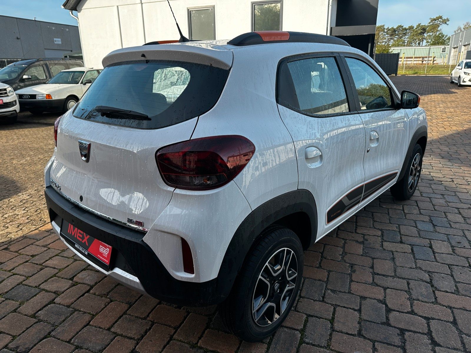 Fahrzeugabbildung Dacia Spring Electric Comf. NAVI KLIMA ALU BT 1.HAND