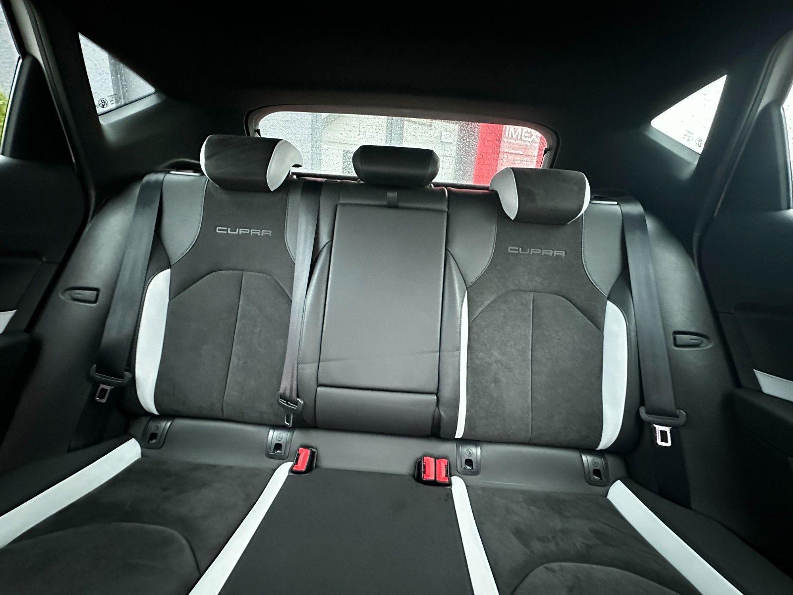 Fahrzeugabbildung Cupra Cupra 265  DSG LED NAVI PDC