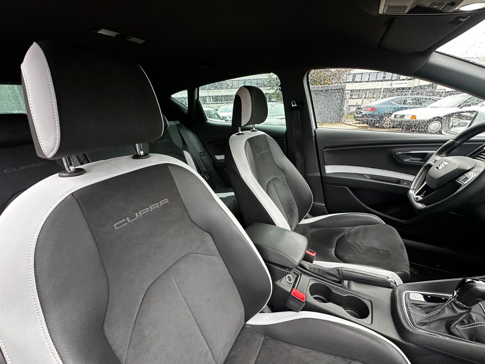 Fahrzeugabbildung Cupra Cupra 265  DSG LED NAVI PDC