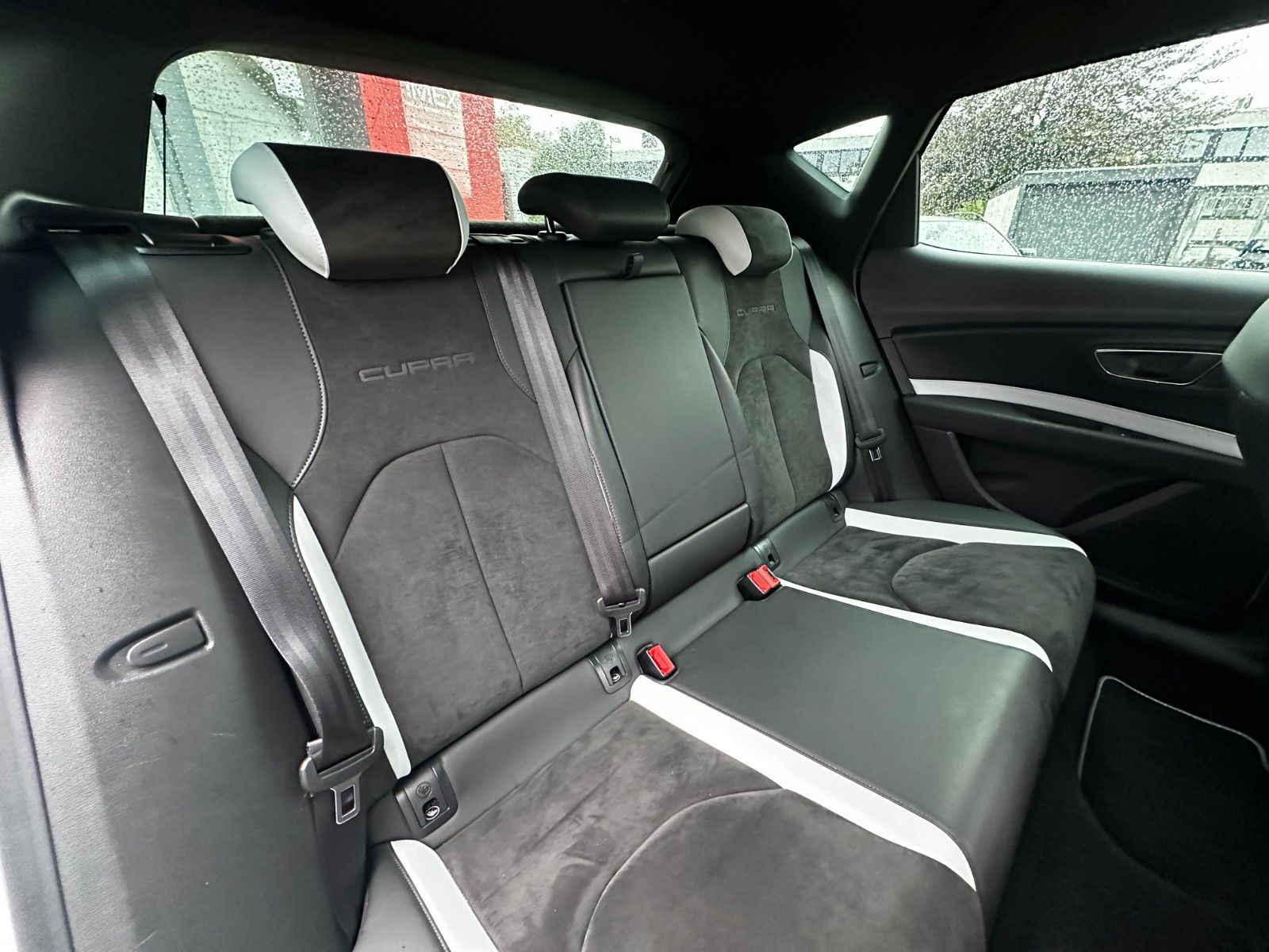 Fahrzeugabbildung Cupra Cupra 265  DSG LED NAVI PDC