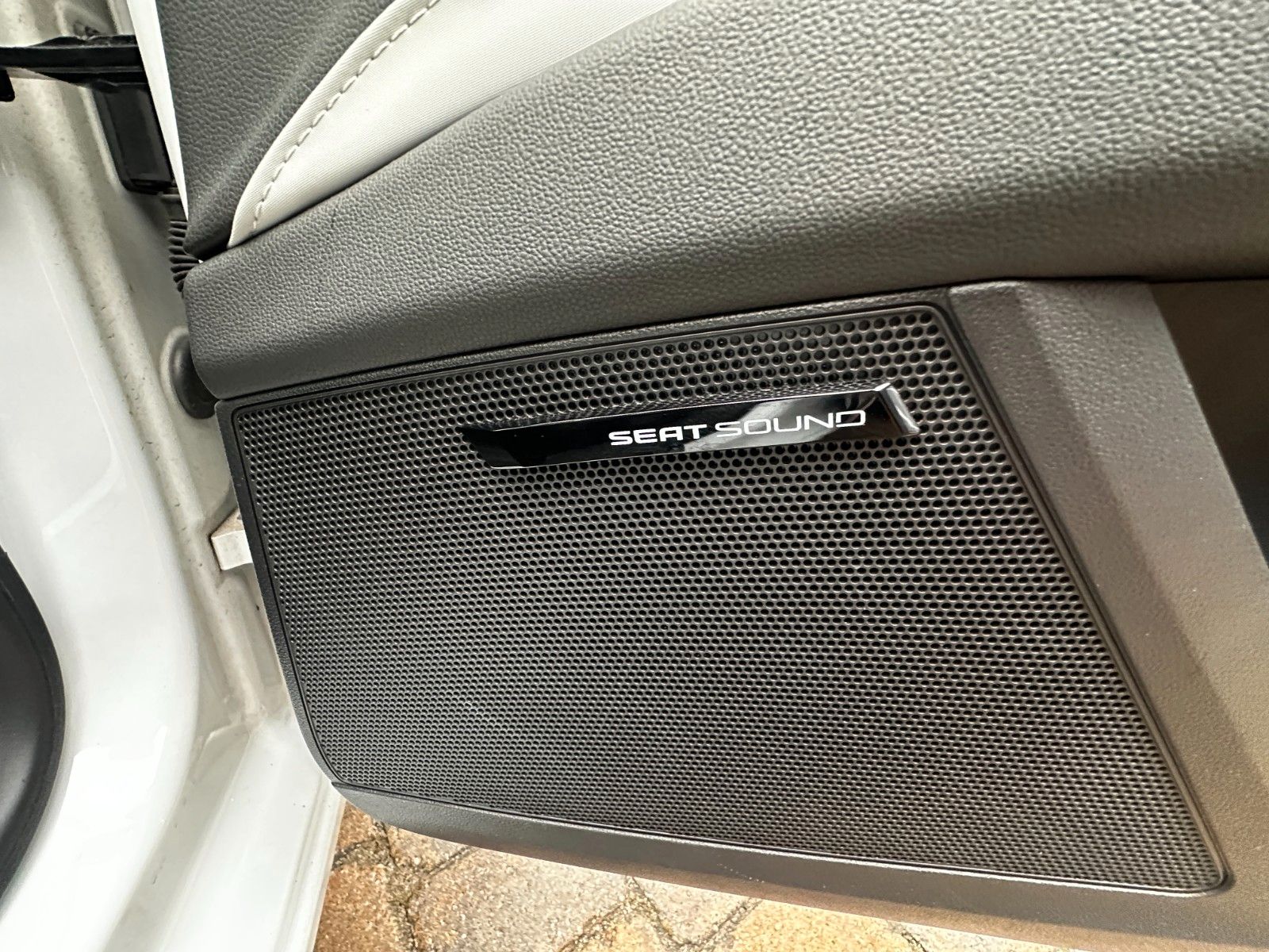 Fahrzeugabbildung Cupra Cupra 265  DSG LED NAVI PDC