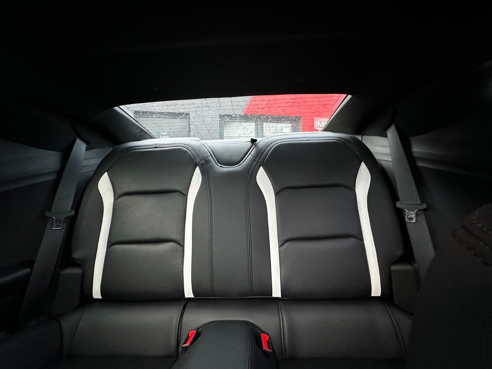 Fahrzeugabbildung Chevrolet Camaro SS Coupé V8 Aut. S-Dach Leder SHZ