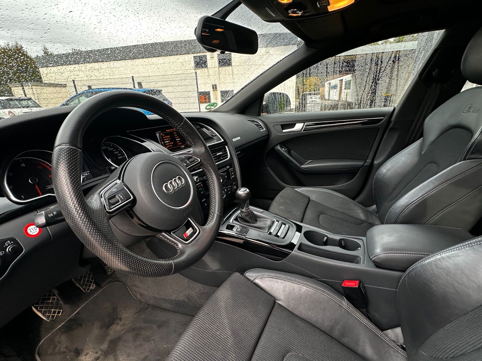Fahrzeugabbildung Audi A5 3.0 TDI 4x4 3xS Line Sport / Plus SD 8xAlu