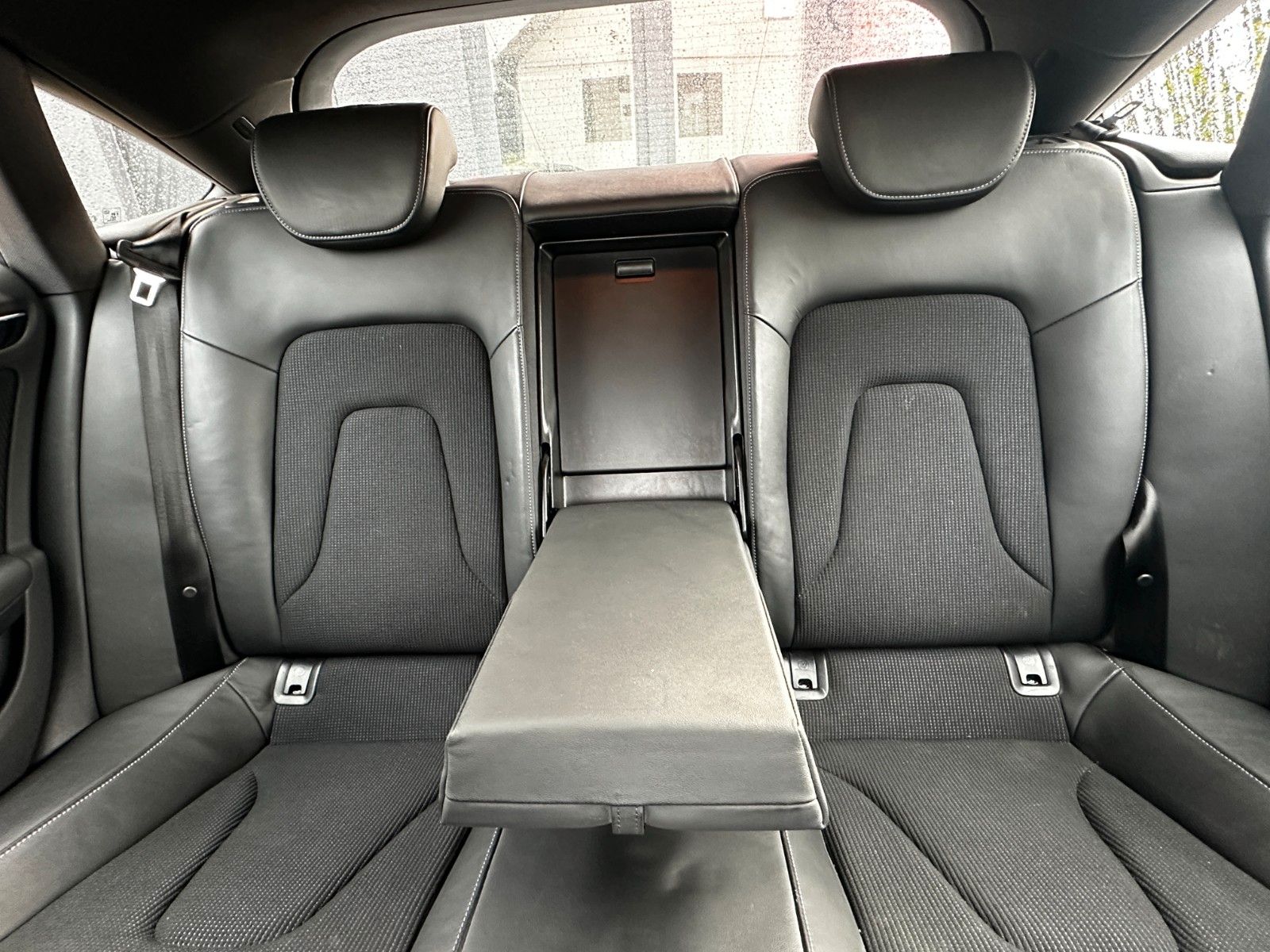 Fahrzeugabbildung Audi A5 3.0 TDI 4x4 3xS Line Sport / Plus SD 8xAlu
