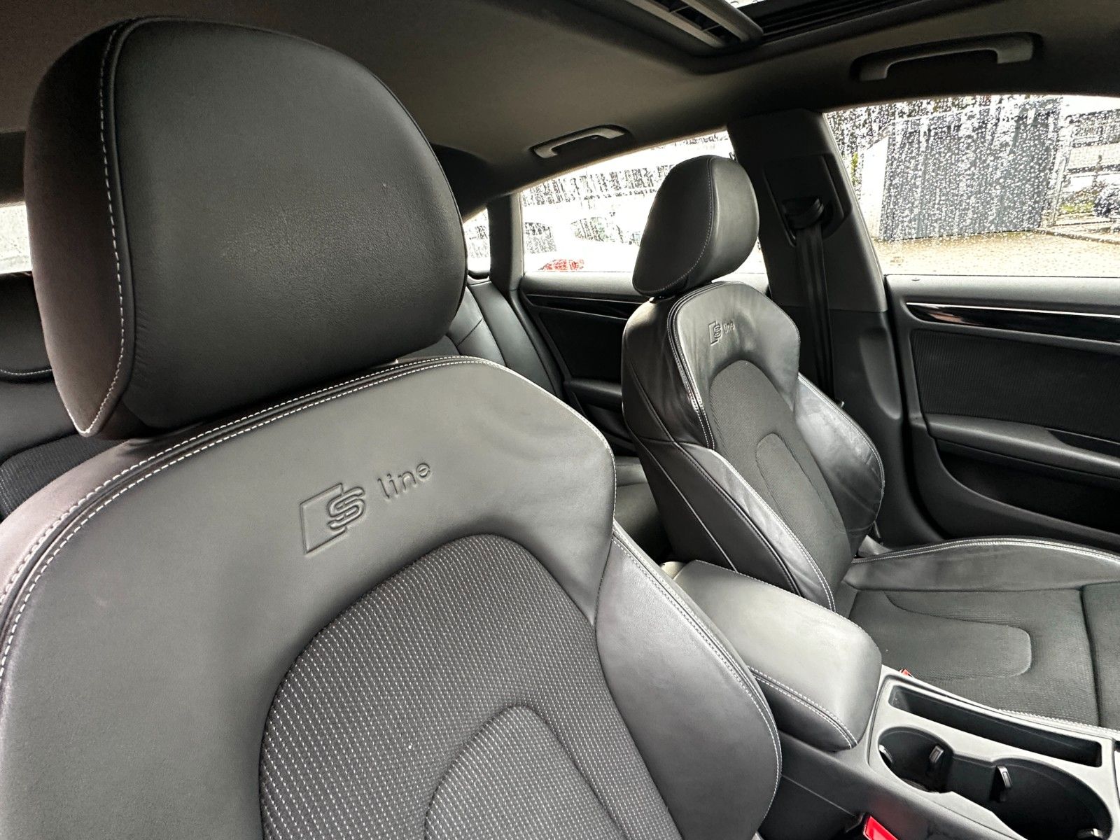 Fahrzeugabbildung Audi A5 3.0 TDI 4x4 3xS Line Sport / Plus SD 8xAlu