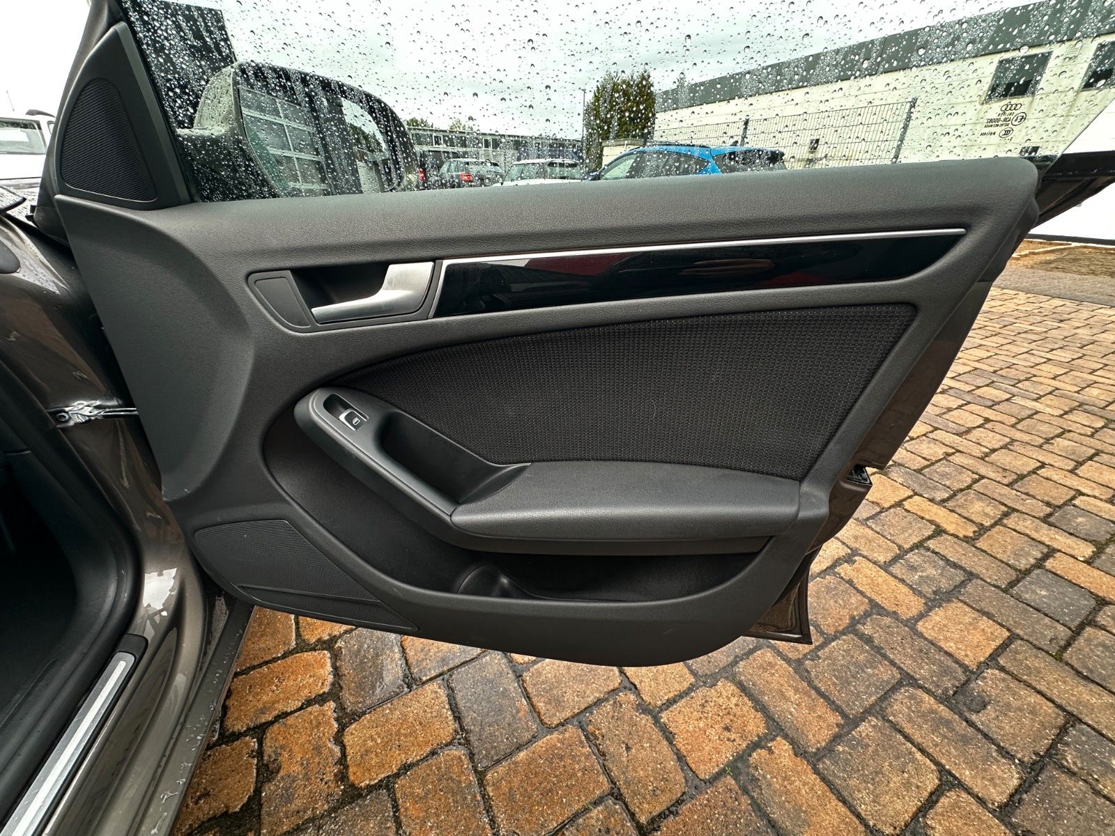 Fahrzeugabbildung Audi A5 3.0 TDI 4x4 3xS Line Sport / Plus SD 8xAlu