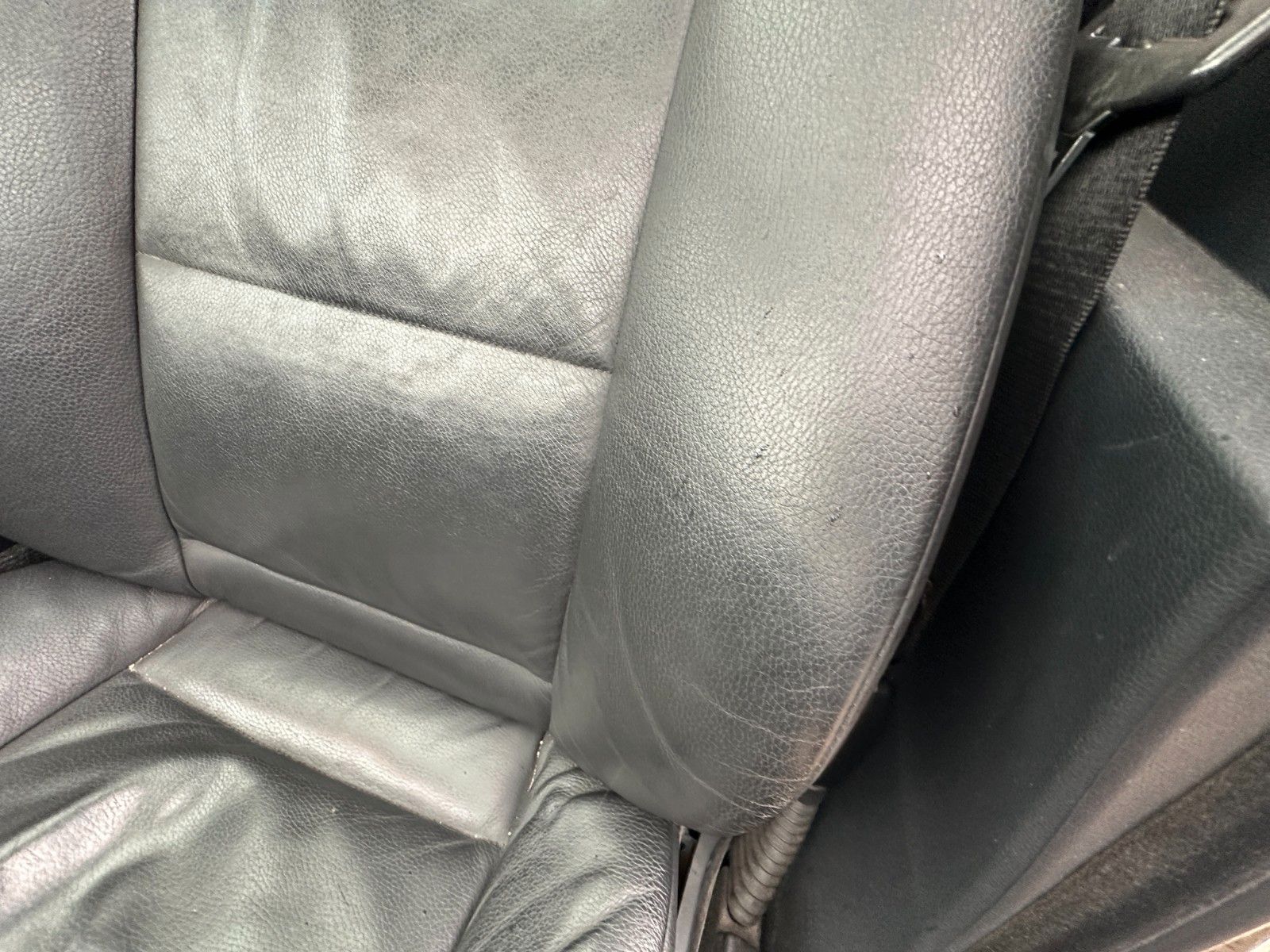 Fahrzeugabbildung BMW 525 d Autom. Leder Pano Navi SH Xenon