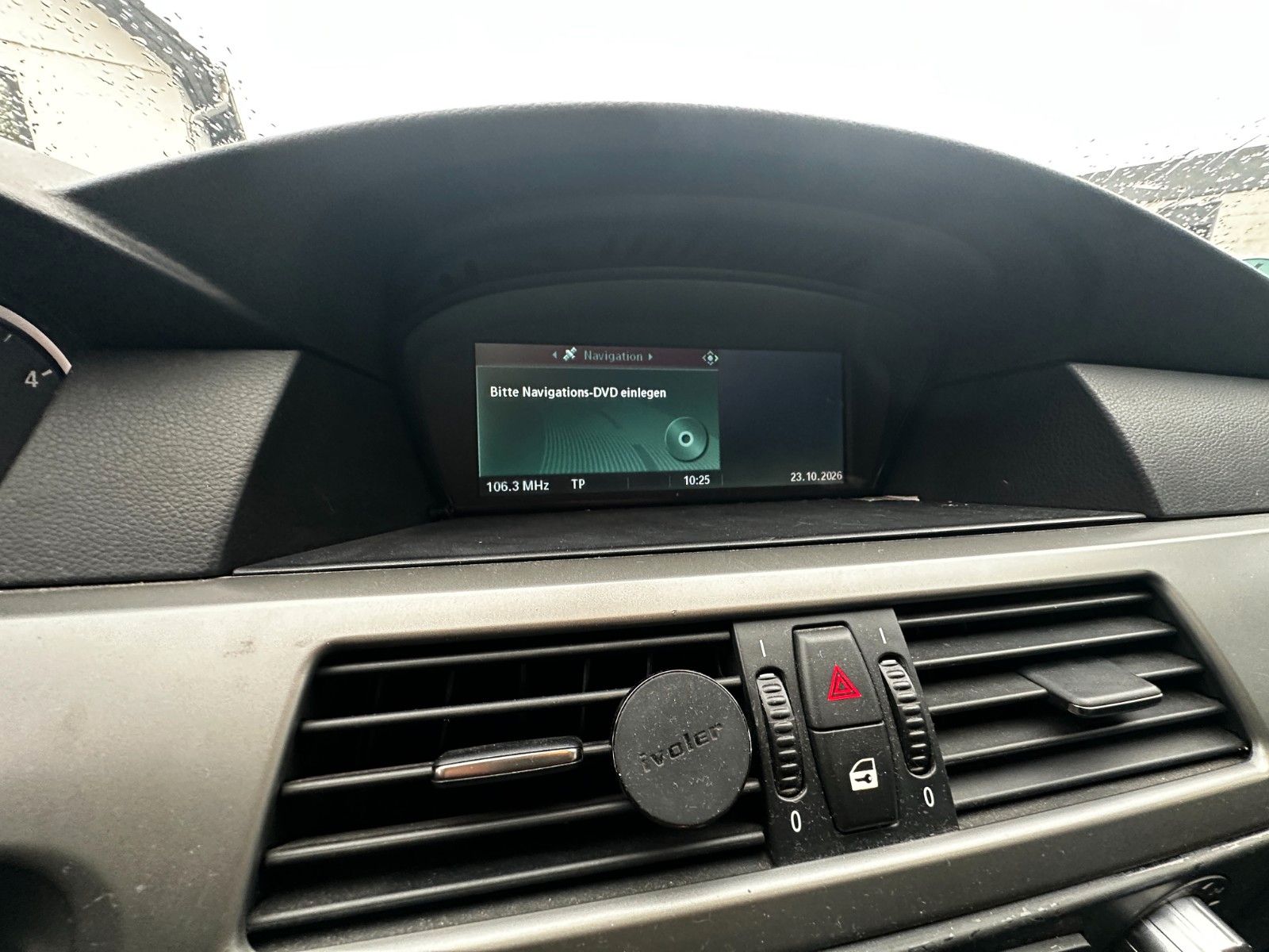 Fahrzeugabbildung BMW 525 d Autom. Leder Pano Navi SH Xenon
