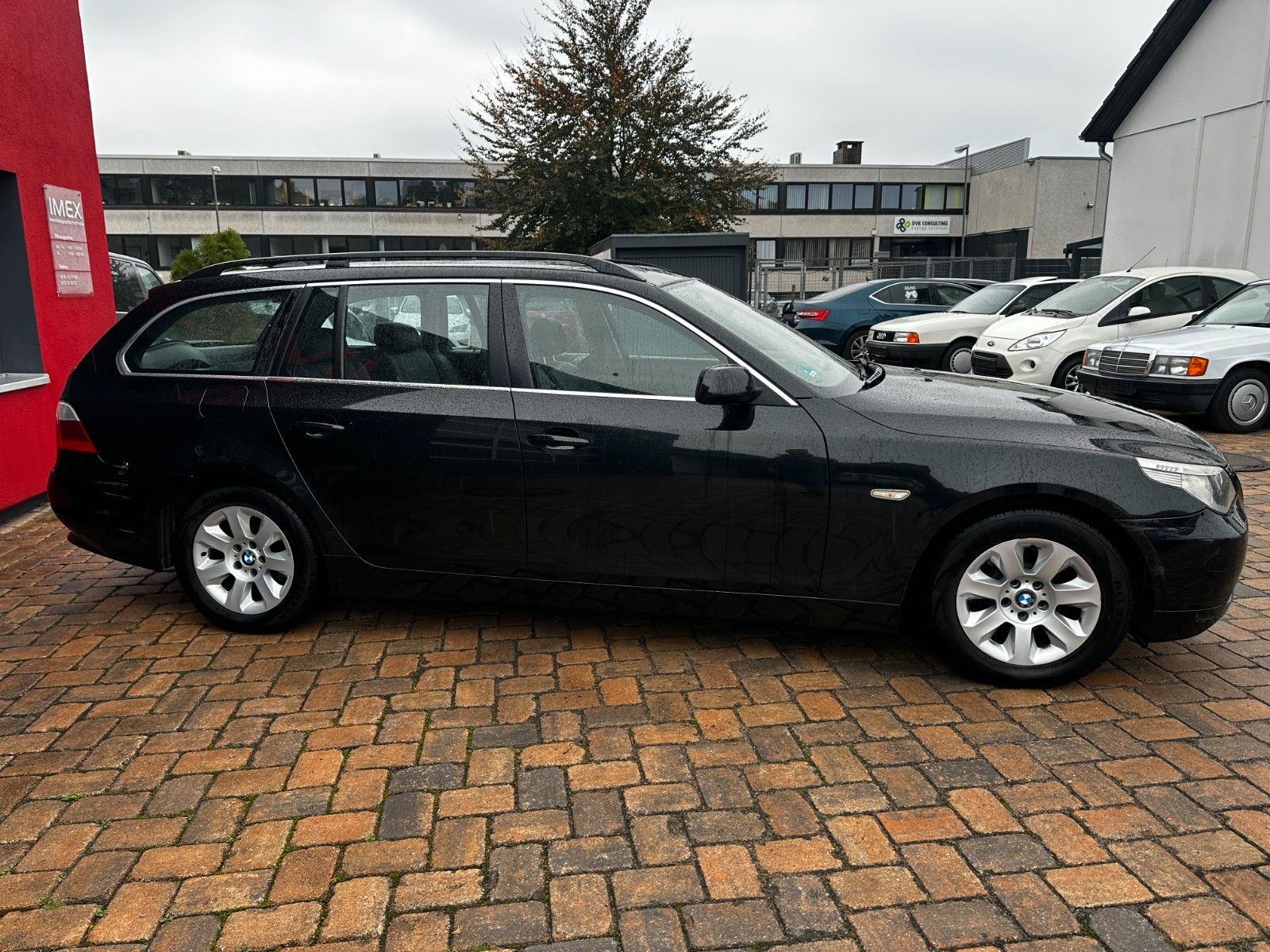 Fahrzeugabbildung BMW 525 d Autom. Leder Pano Navi SH Xenon