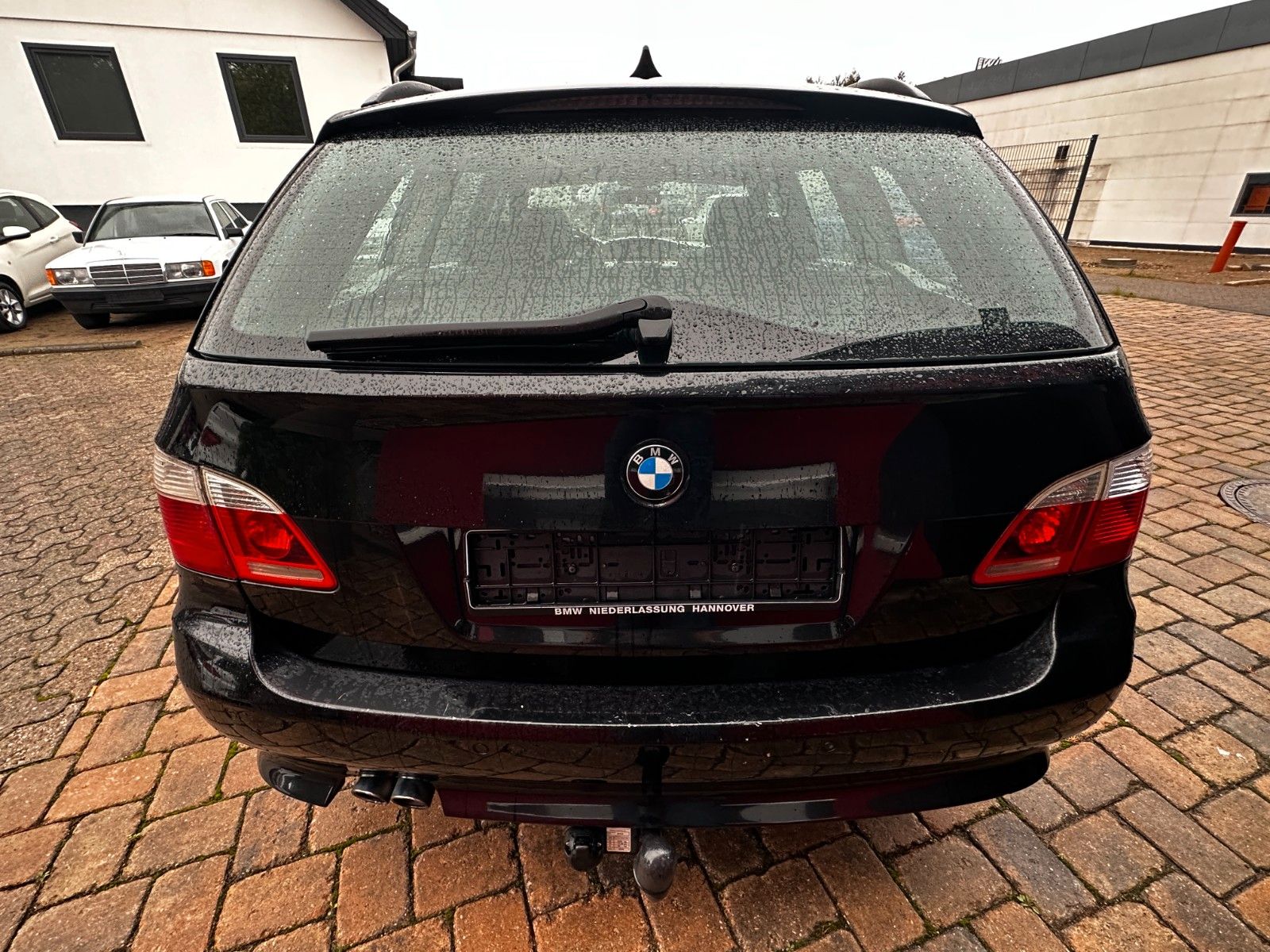 Fahrzeugabbildung BMW 525 d Autom. Leder Pano Navi SH Xenon